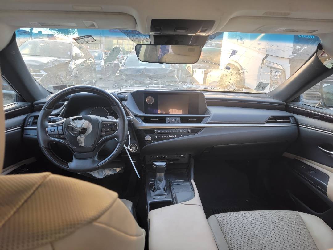 2021 LEXUS ES 250 — 21863 Miles — Lot MU003589 — Main - Marhaba Auctions Used Cars - Image 8
