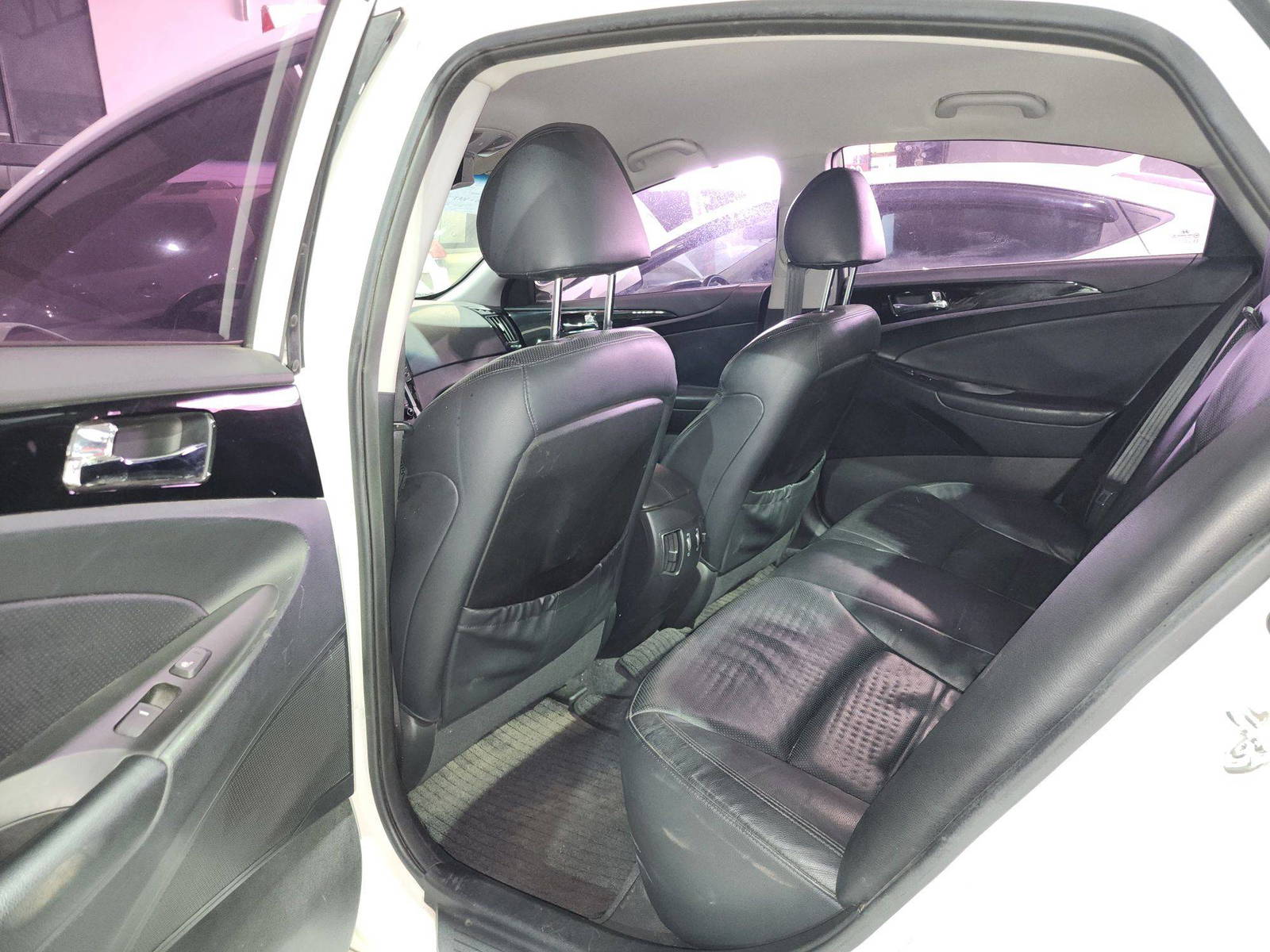 HYUNDAI SONATA 2011 - Marhaba Auction Used Cars - Image 7