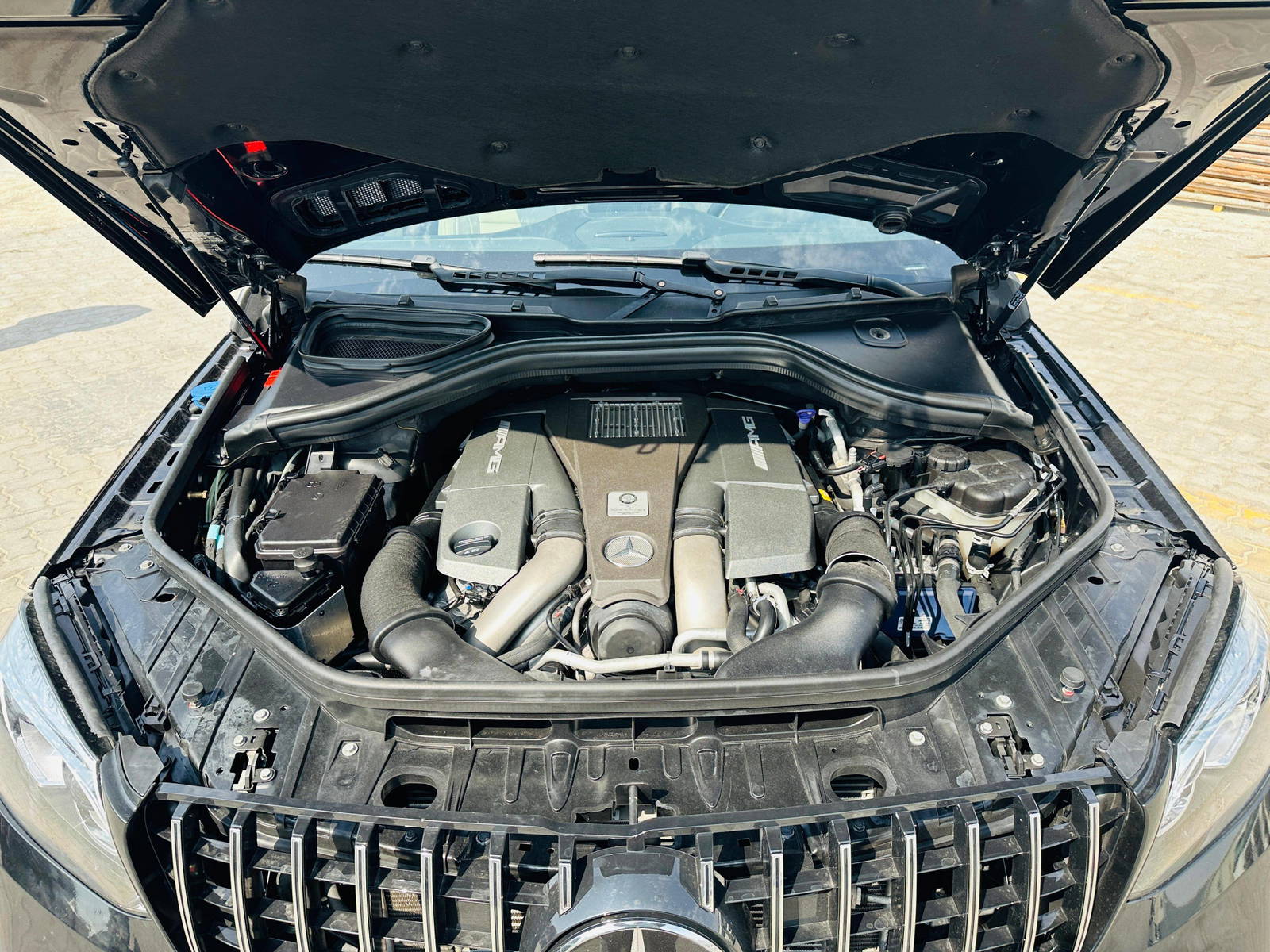 2019 MERCEDES BENZ AMG GLS 63 — 131563 Miles — Lot 239327 — Main - Marhaba Auctions Used Cars - Image 24