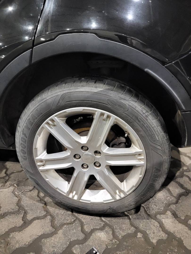 2014 LAND ROVER RANGE ROVER EVOQUE — 112362 Miles — Lot G4EH932954 — Main - Marhaba Auctions Used Cars - Image 6