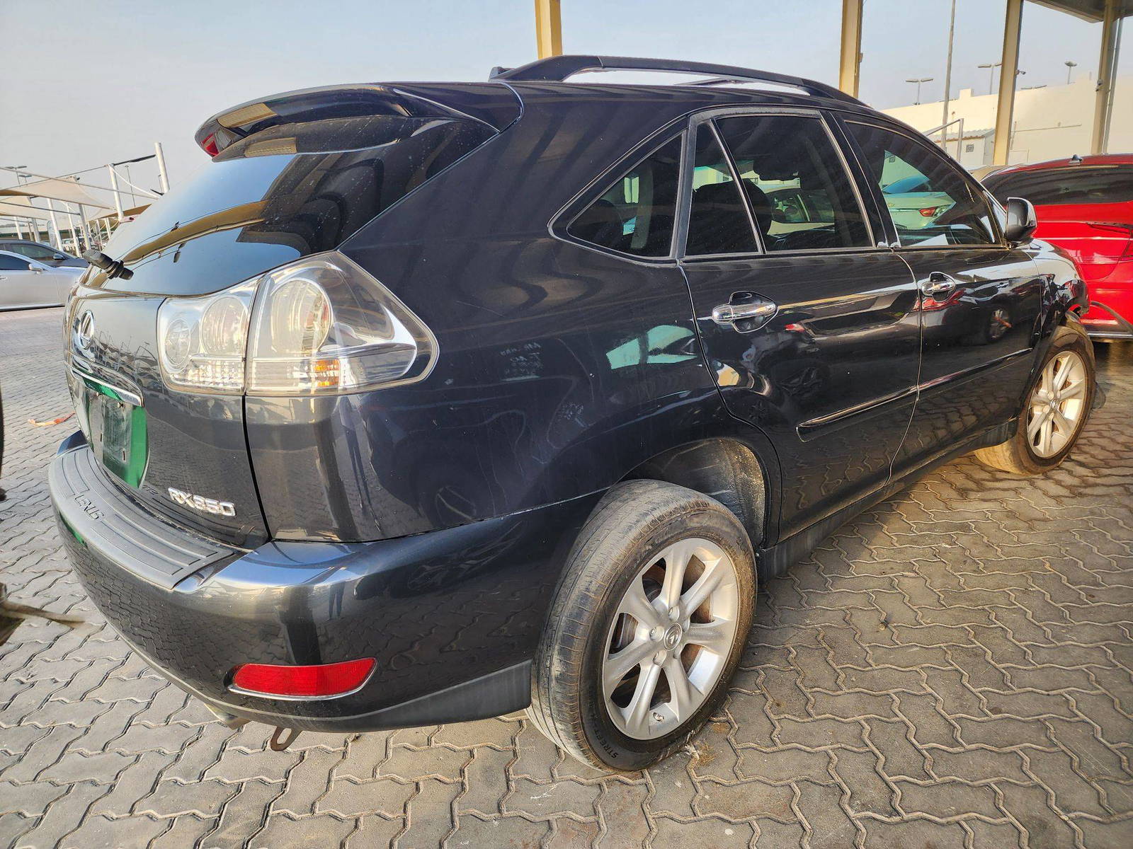 2009 LEXUS RX 350 — 240402 Miles — Lot 46385684 — Souq - Marhaba Auctions Used Cars - Image 3