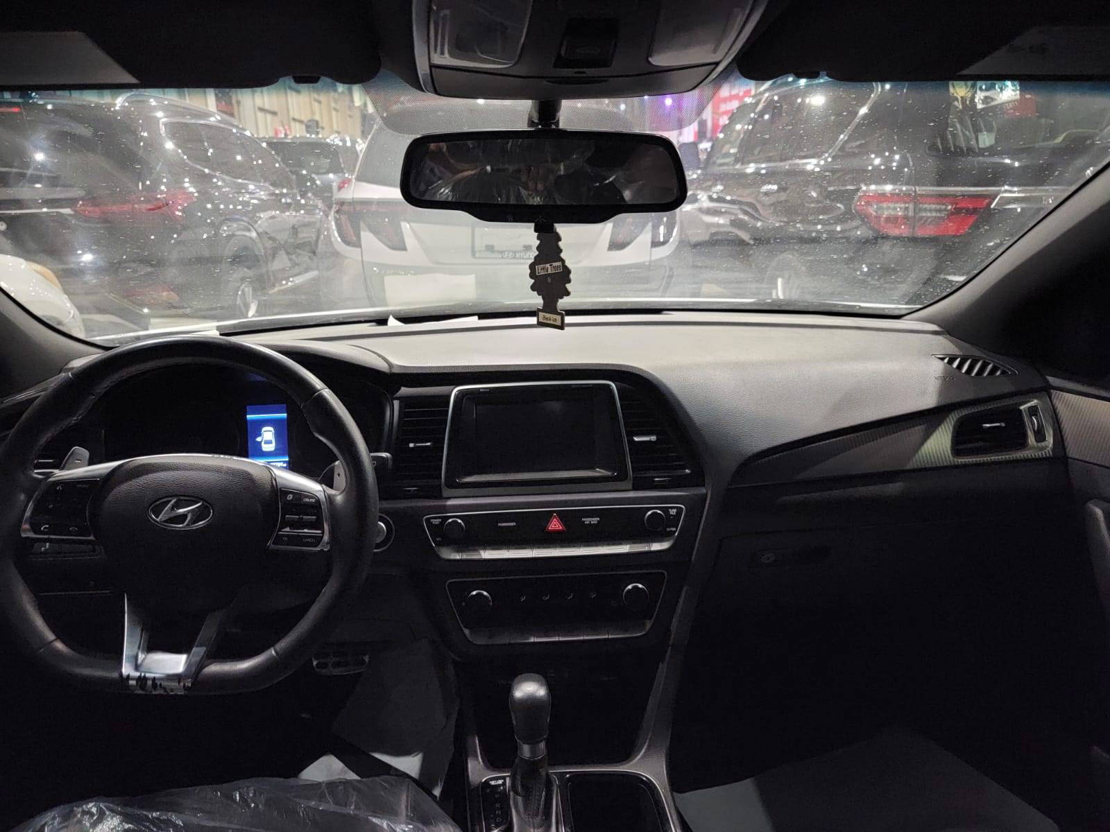 HYUNDAI SONATA 2018 - Marhaba Auction Used Cars - Image 9