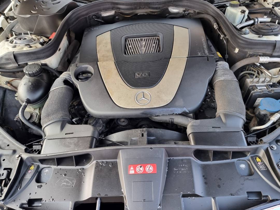 2010 MERCEDES BENZ E 350 — 181386 Miles — Lot 99833 — Ind. 12 - Marhaba Auctions Used Cars - Image 11