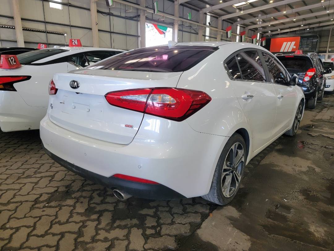 2013 KIA K3 — 164316 KM — Lot 037682 — Main - Marhaba Auctions Used Cars - Image 3