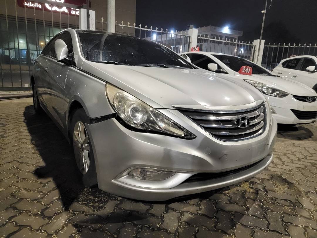 HYUNDAI SONATA 2012 - Marhaba Auction Used Cars - Image 5