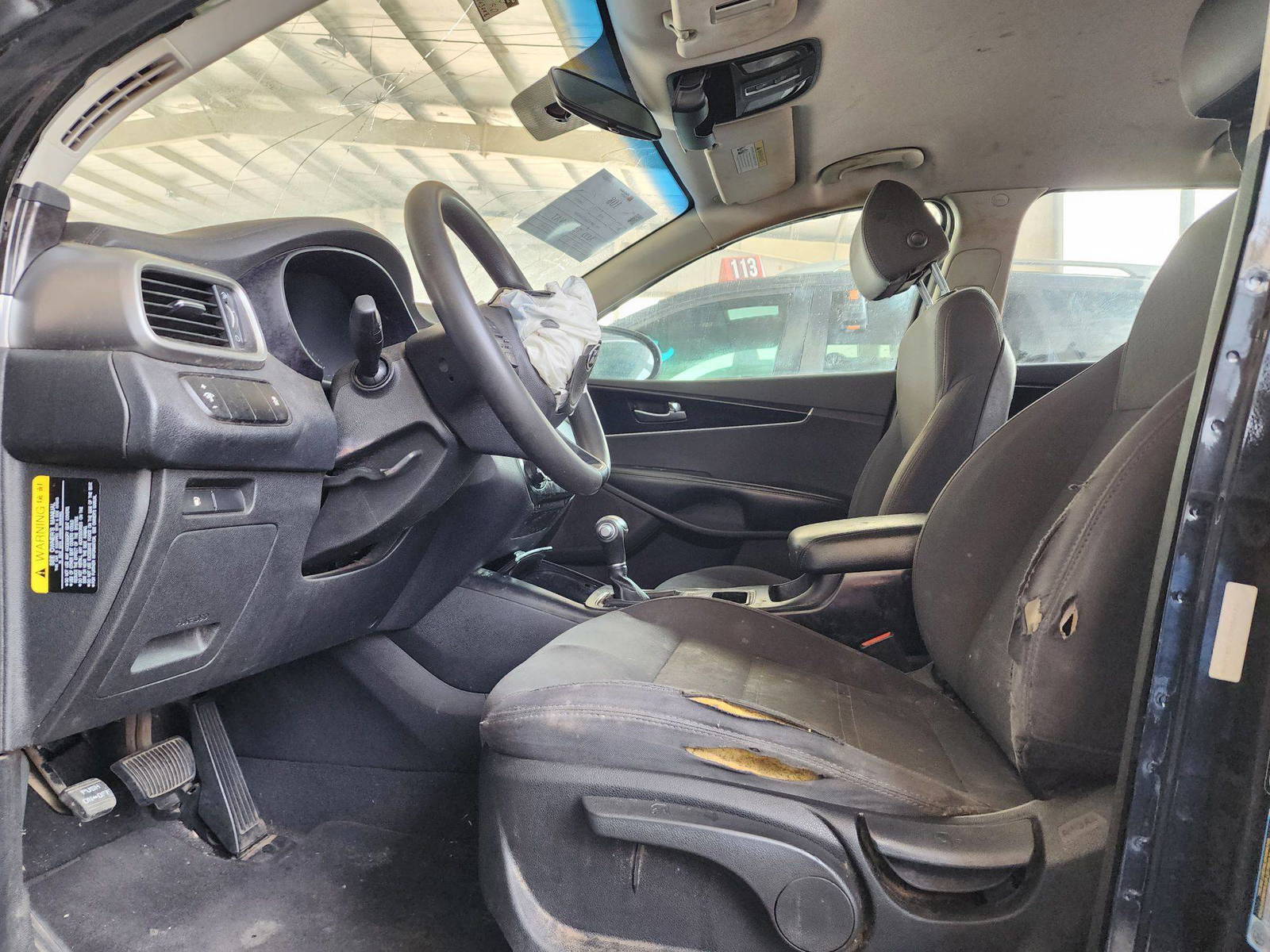 2018 KIA SORENTO — 143008 Miles — Lot JG416960 — Souq - Marhaba Auctions Used Cars - Image 8