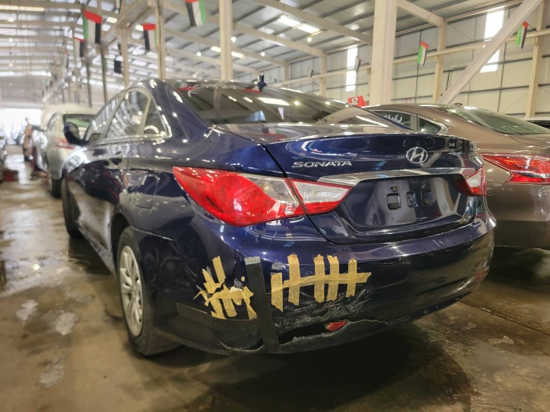 2013 HYUNDAI SONATA — 171335 Miles — Lot 504525 — Main - Marhaba Auctions Used Cars - Image 10