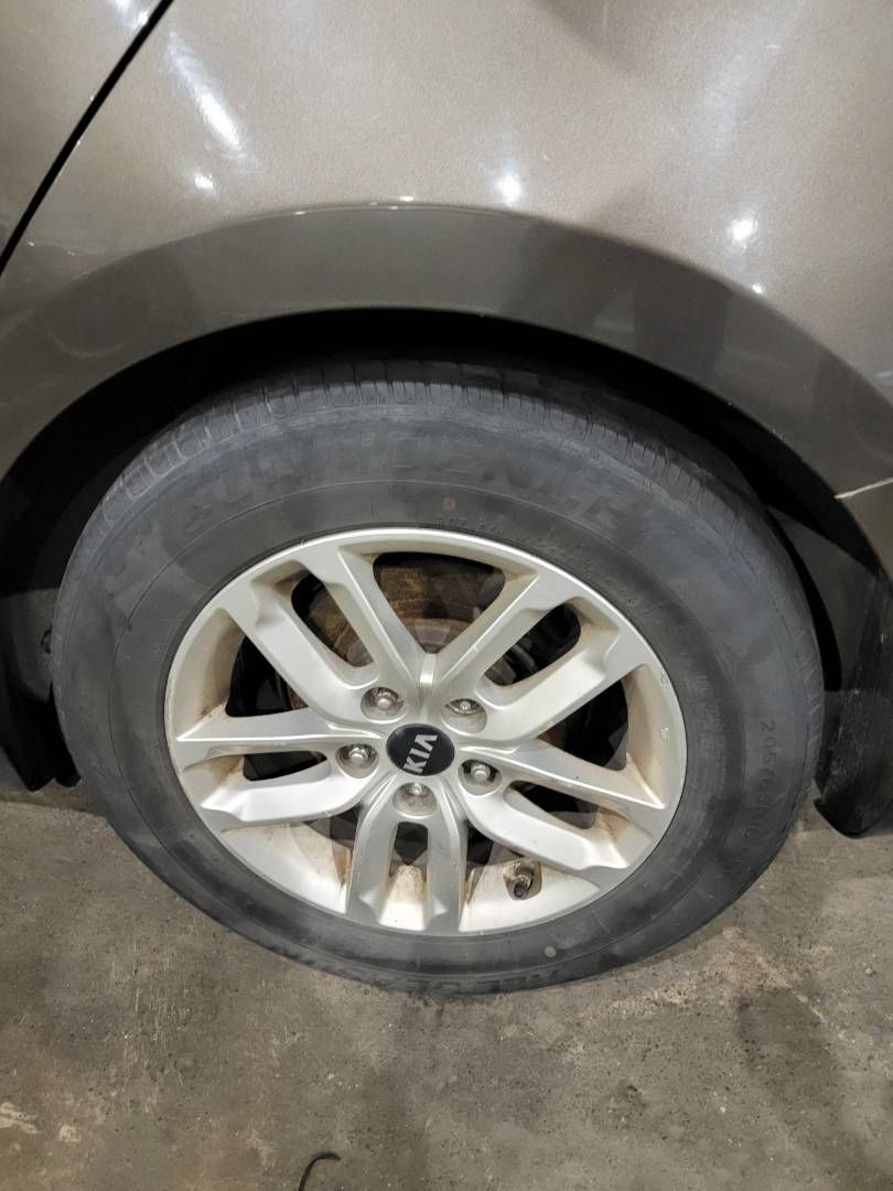 2011 KIA OPTIMA — 228108 Miles — Lot B5128882 — Main - Marhaba Auctions Used Cars - Image 9