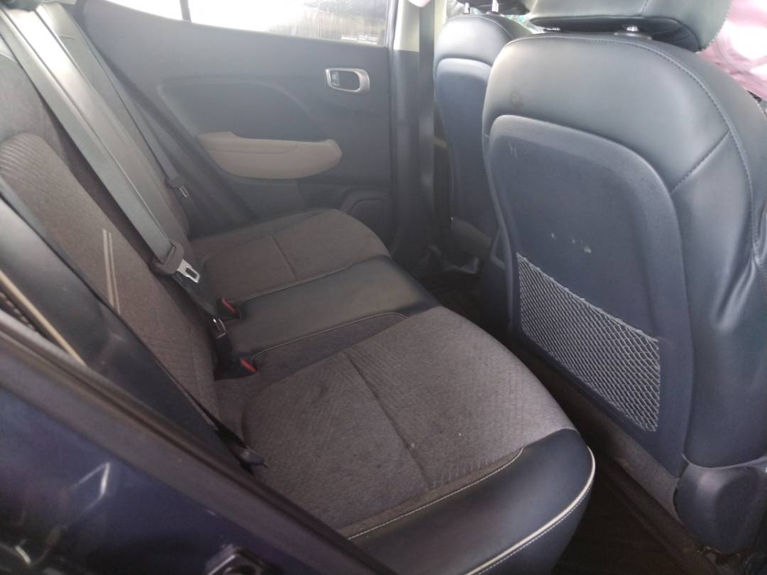 2020 HYUNDAI VENUE DENIM — 90269 Miles — Lot 37202363 - Marhaba Auctions Used Cars - Image 4