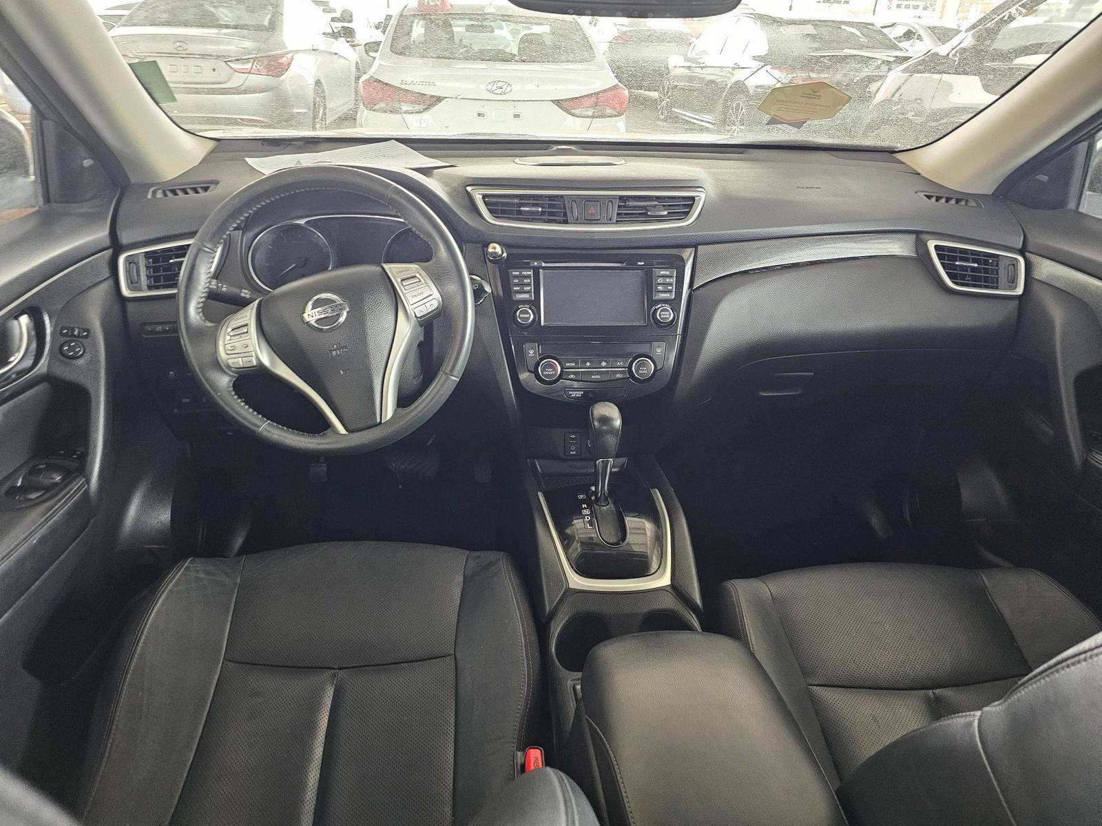2015 NISSAN ROGUE — 124485 Miles — Lot 4FC804740 — Souq - Marhaba Auctions Used Cars - Image 7