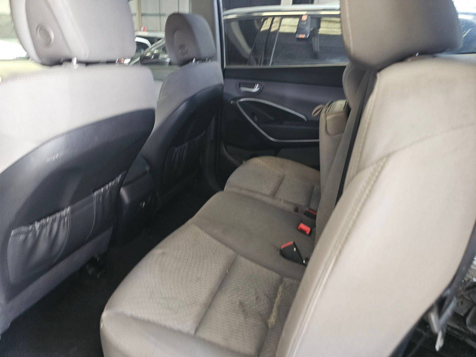 HYUNDAI SANTA FE 2017 - Marhaba Auction Used Cars - Image 8