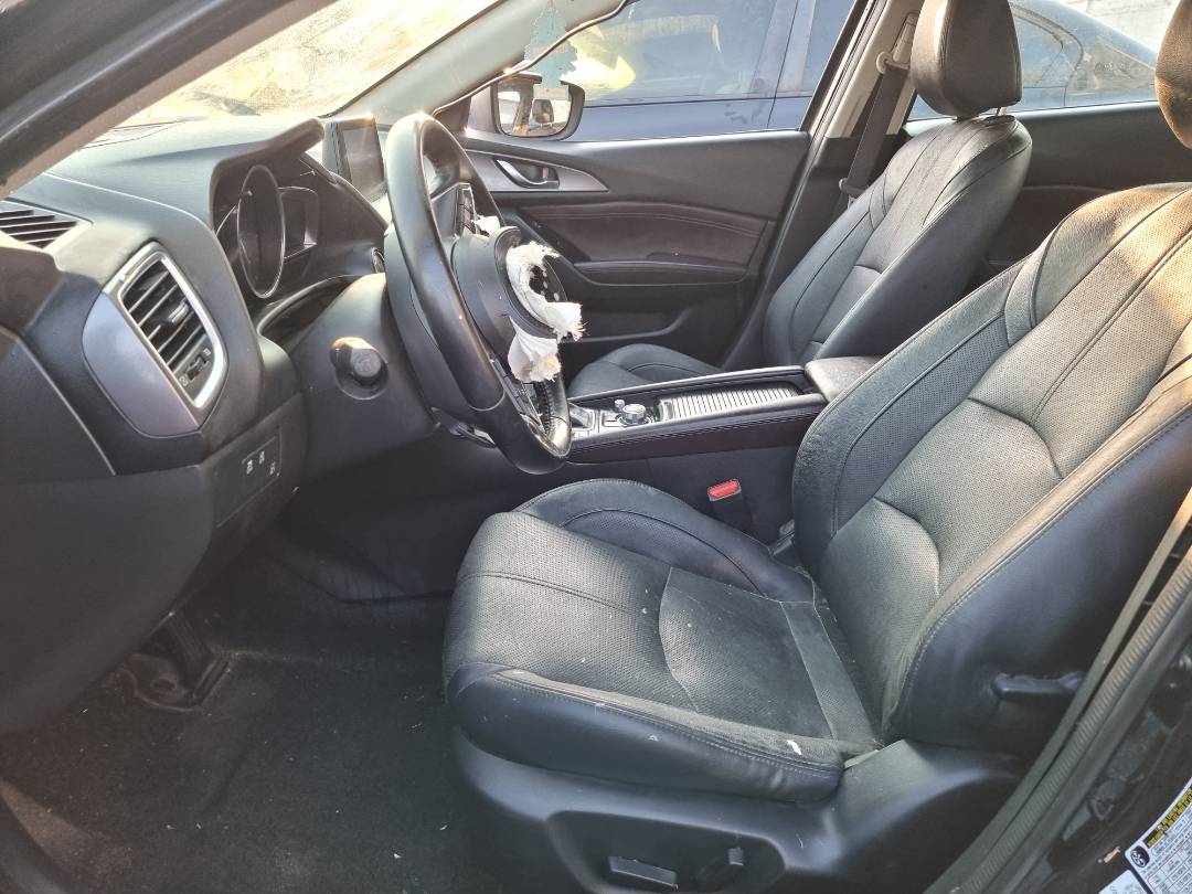 2017 MAZDA MAZDA 3 — Lot 215487 — Ind. 12 - Marhaba Auctions Used Cars - Image 6