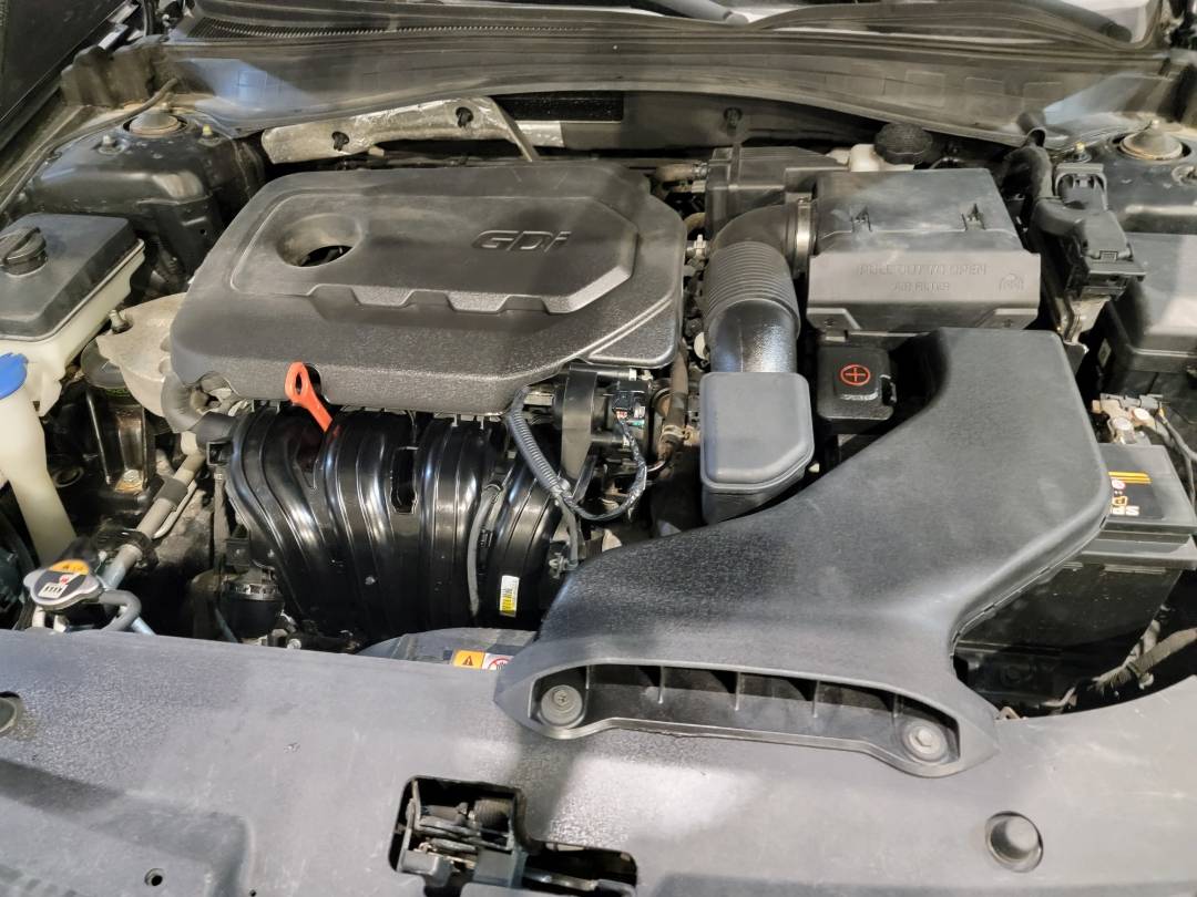 2019 KIA OPTIMA — 100007 Miles — Lot G347789 — Main - Marhaba Auctions Used Cars - Image 10