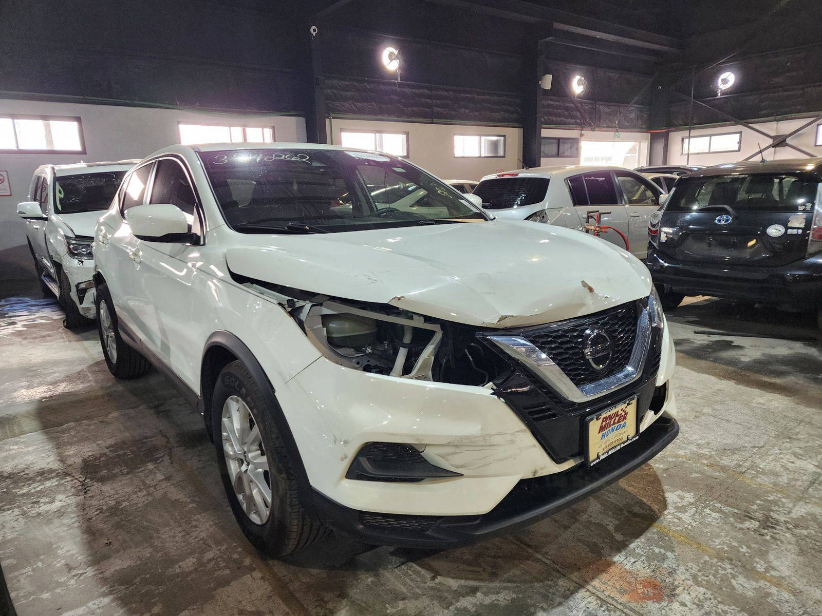 2021 NISSAN ROGUE SPORTS — 99357 Miles — Lot 39140262 — Al Quoz - Marhaba Auctions Used Cars - Image 3