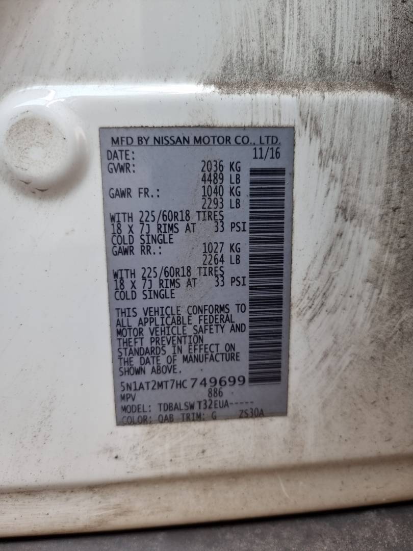 NISSAN ROGUE 2017 - Marhaba Auction Used Cars - Image 9