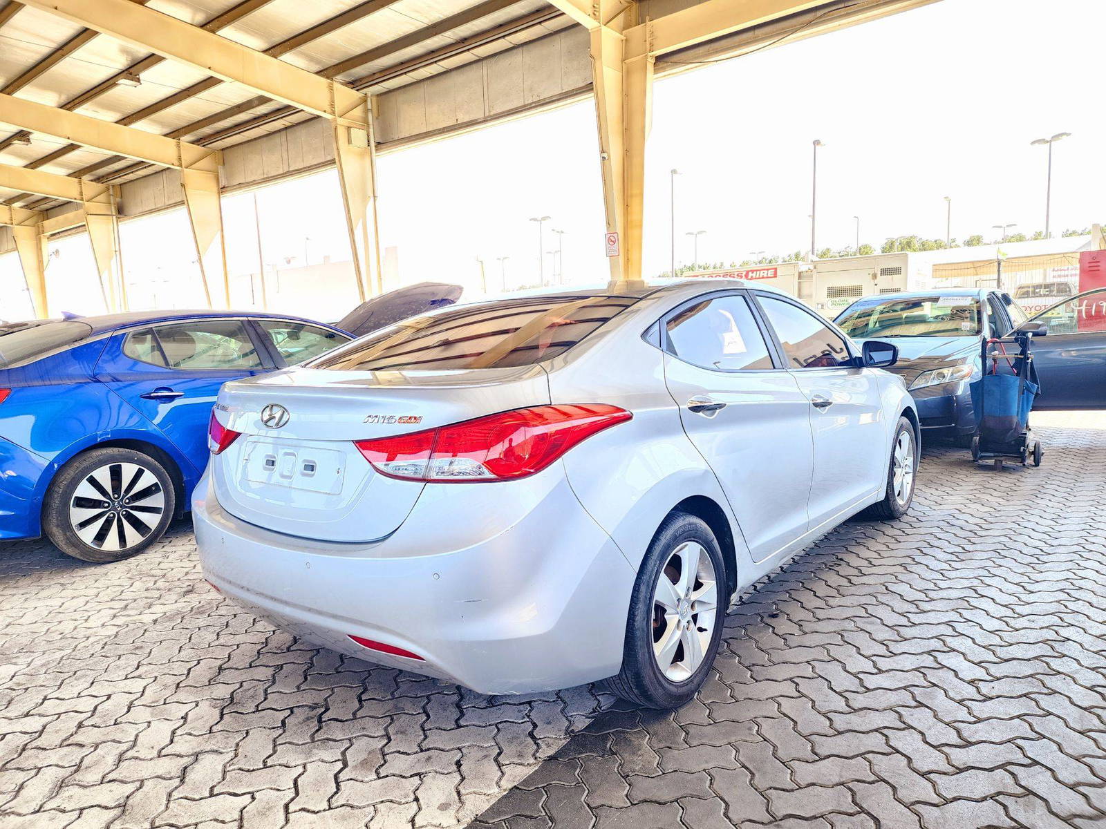 2011 HYUNDAI AVANTE — 80609 KM — Lot 056691 — Souq - Marhaba Auctions Used Cars - Image 3