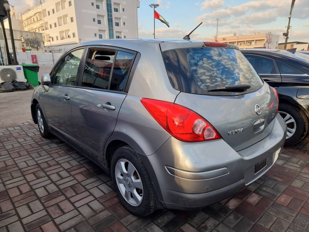 2009 NISSAN VERSA — 171330 Miles — Lot 215487 — Souq - Marhaba Auctions Used Cars - Image 5