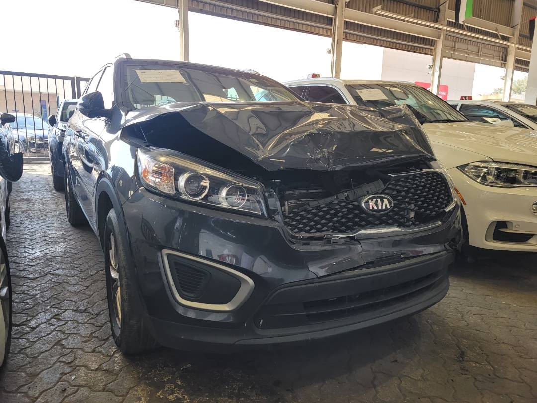 2018 KIA SORENTO — 149674 Miles — Lot XJG388358 — Main - Marhaba Auctions Used Cars - Image 4