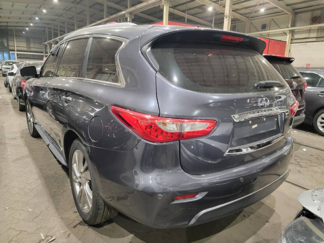 2013 INFINITI JX 35 — 363638 KM — Lot MXDC337901 — Main - Marhaba Auctions Used Cars - Image 3