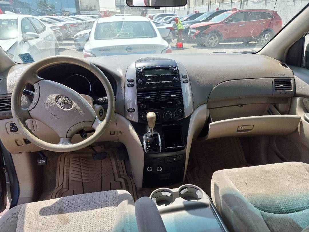 2008 TOYOTA SIENNA — 211578 Miles — Lot 214587 — Main - Marhaba Auctions Used Cars - Image 8