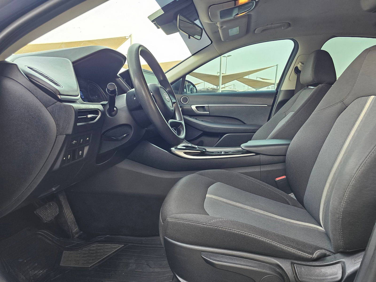 2020 HYUNDAI SONATA — 123864 KM — Lot 0LH041610 — Souq - Marhaba Auctions Used Cars - Image 8