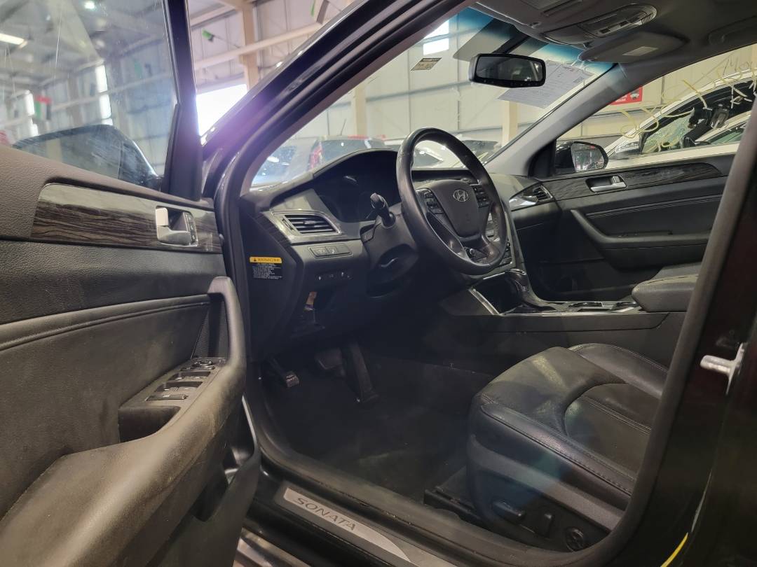 2015 HYUNDAI SONATA — 164298 Miles — Lot 37494386 — Main - Marhaba Auctions Used Cars - Image 6
