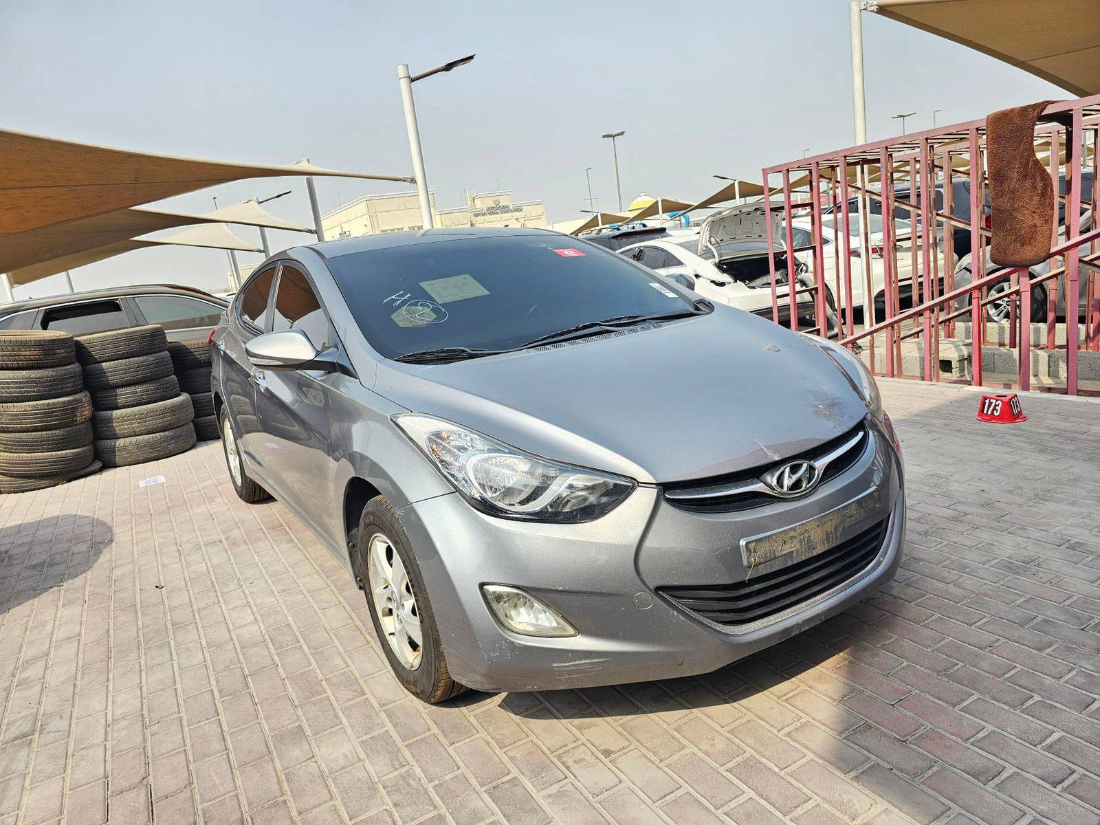 2011 HYUNDAI AVANTE — 226292 KM — Lot 031912 — Ind. 12 - Marhaba Auctions Used Cars - Image 3