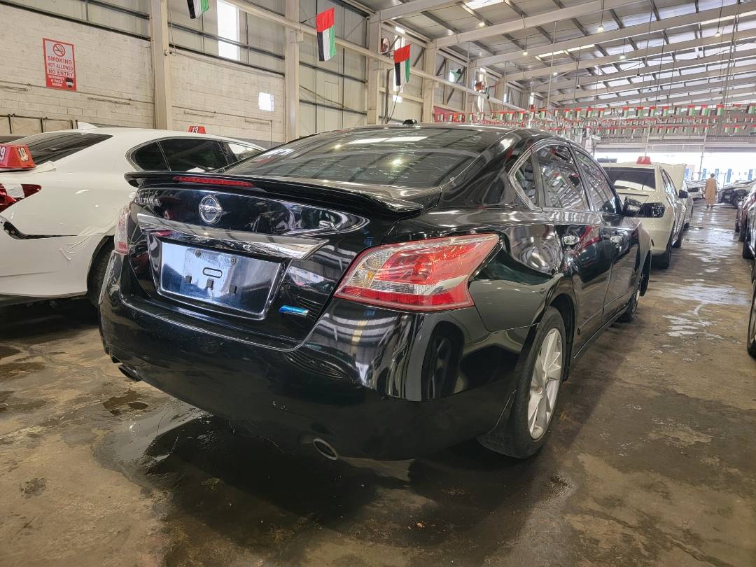 2013 NISSAN ALTIMA — 205942 Miles — Lot 309602 — Souq - Marhaba Auctions Used Cars - Image 3