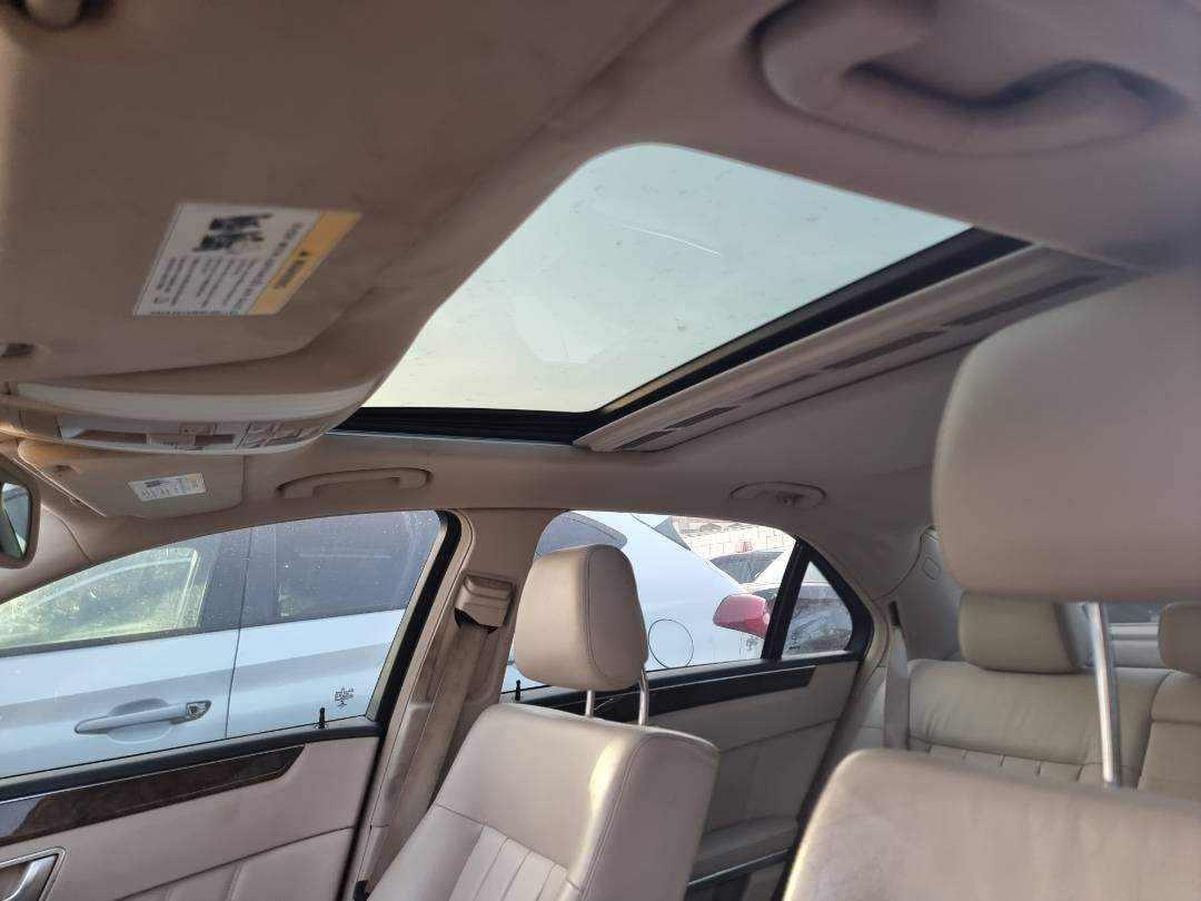 2014 MERCEDES BENZ E 350 — 218147 Miles — Lot 215487 — Ind. 12 - Marhaba Auctions Used Cars - Image 12