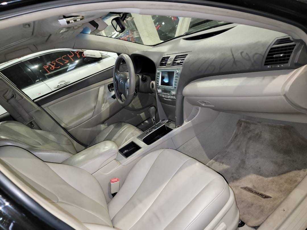 2009 TOYOTA CAMRY — 258252 Miles — Lot 38427369 - Marhaba Auctions Used Cars - Image 5