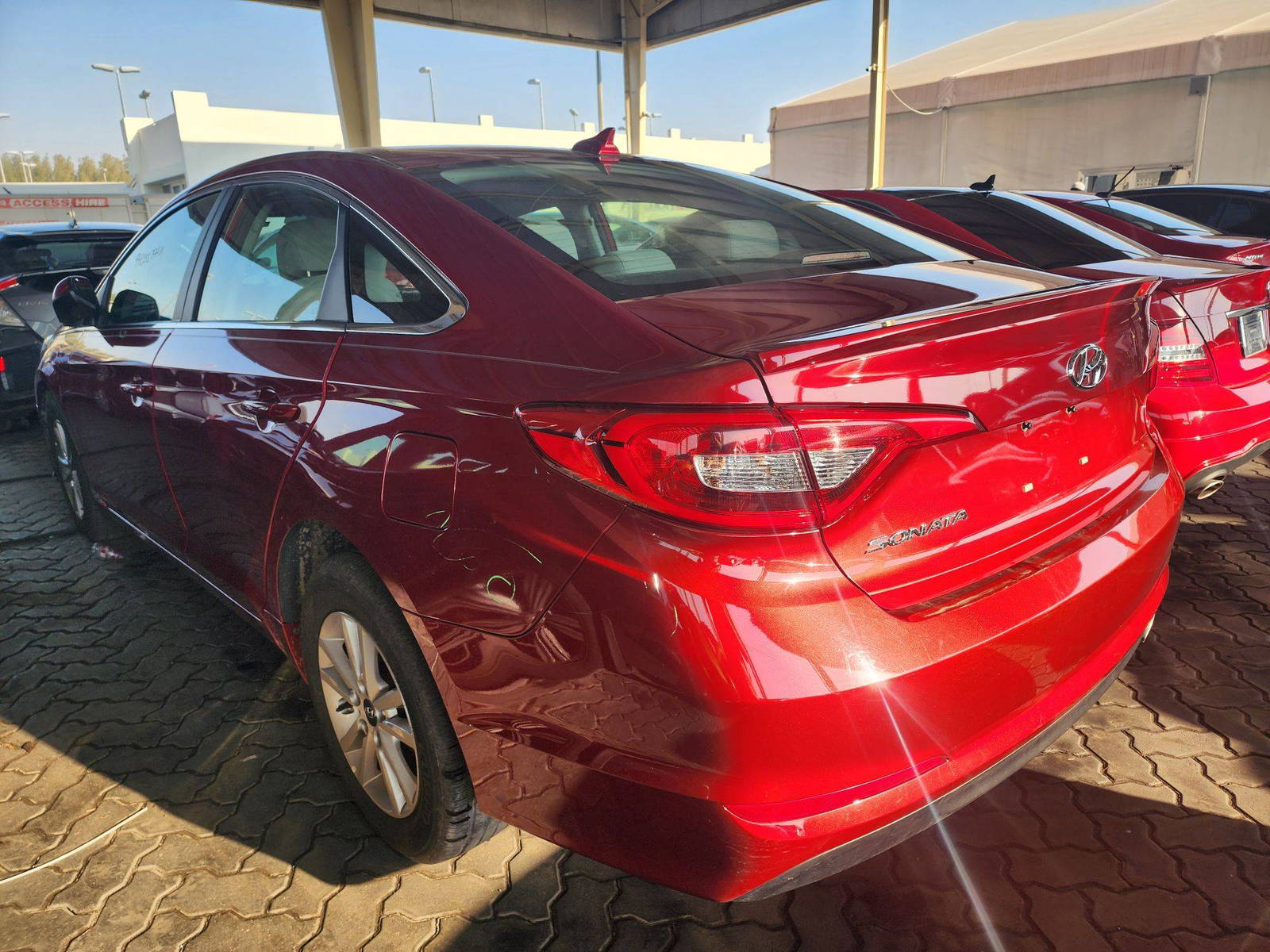 2015 HYUNDAI SONATA — 113423 Miles — Lot 44038794 — Souq - Marhaba Auctions Used Cars - Image 5
