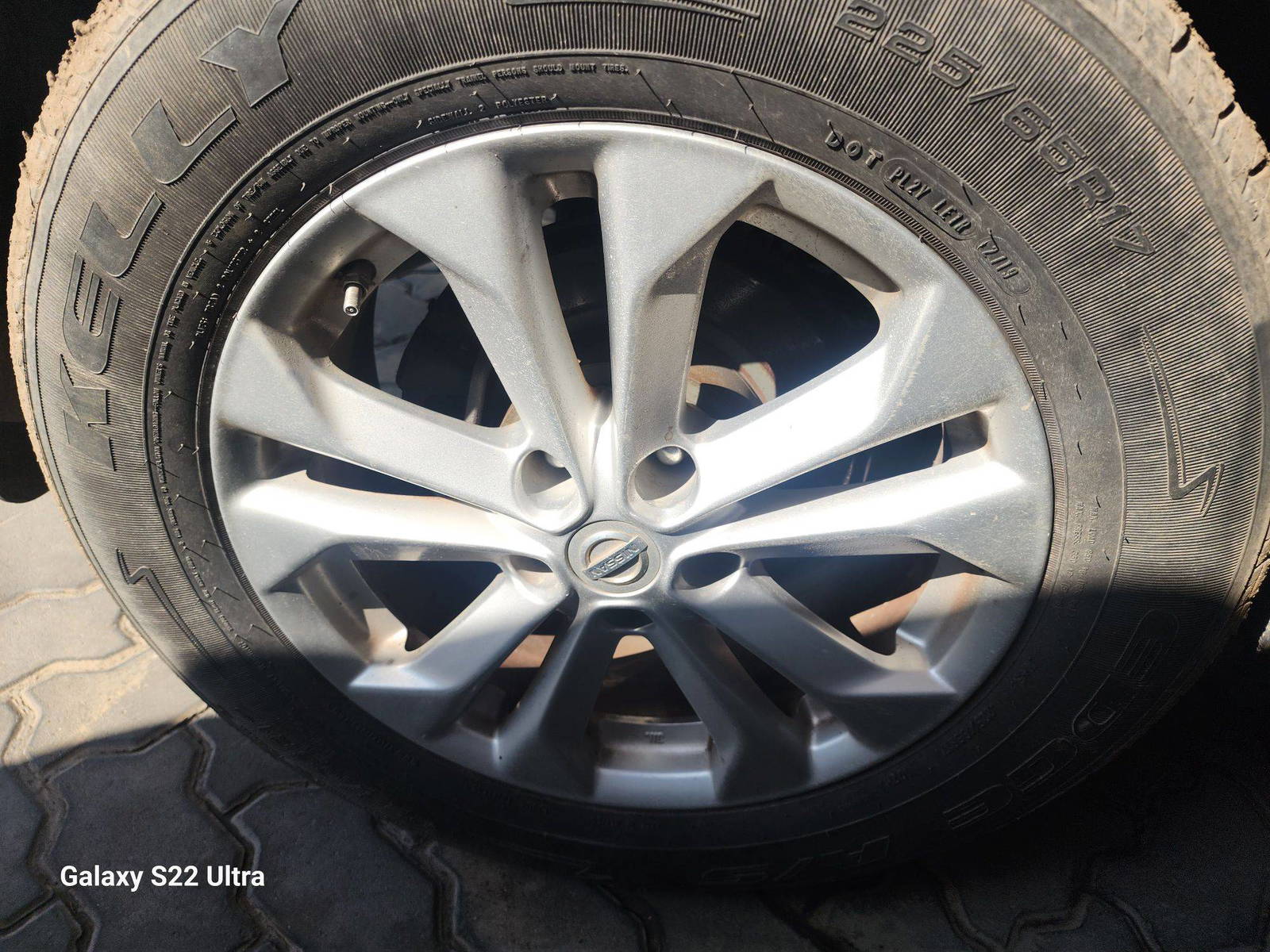 2015 NISSAN ROGUE — 120661 Miles — Lot 81915513 - Marhaba Auctions Used Cars - Image 4