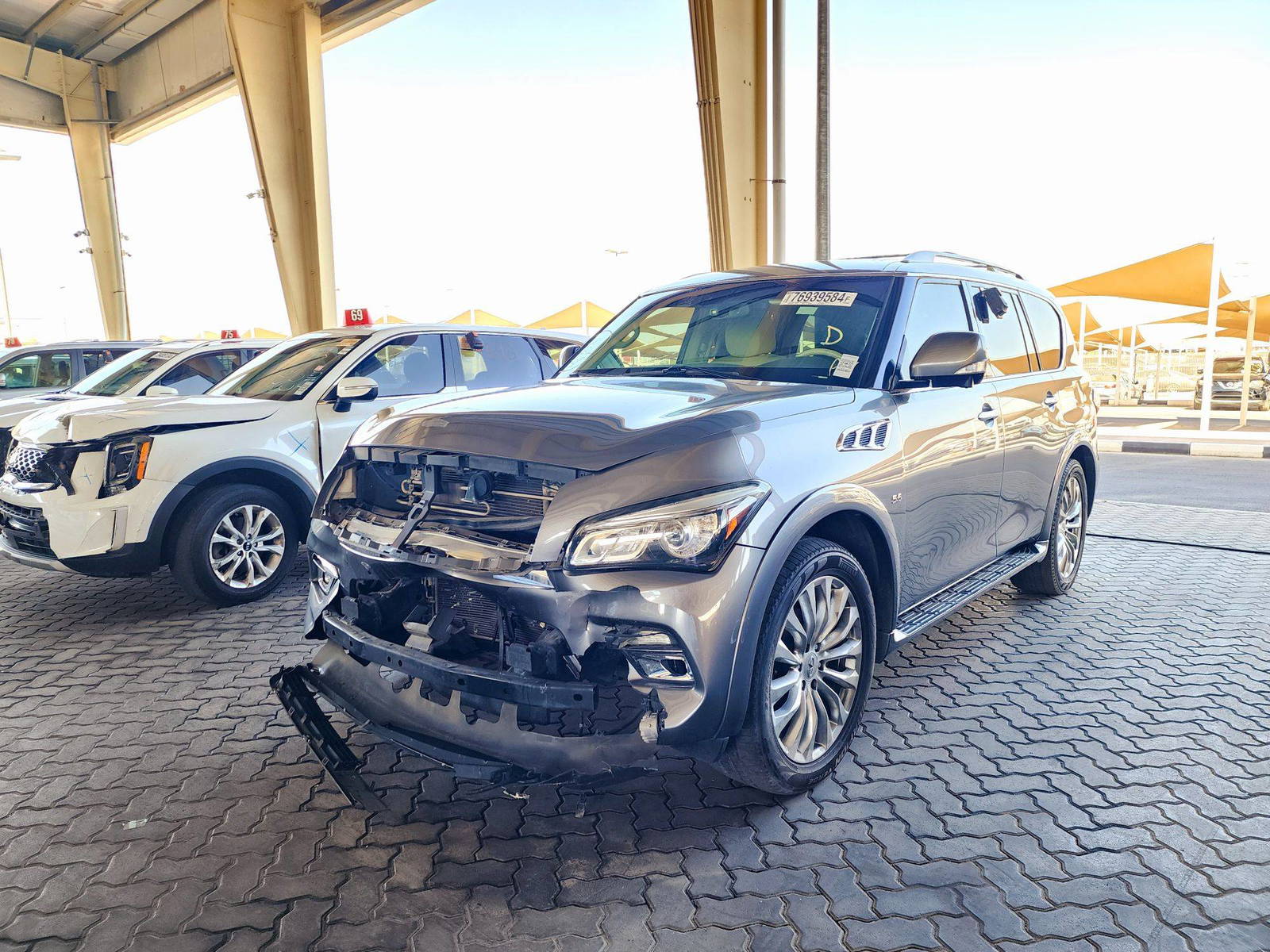 2016 INFINITI QX80 — 101585 Miles — Lot 76939584 — Souq - Marhaba Auctions Used Cars - Image 5