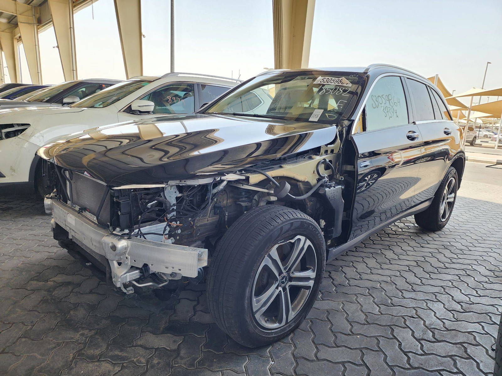 2019 MERCEDES BENZ GLC-300 — 37394 Miles — Lot 85082 — Souq - Marhaba Auctions Used Cars - Image 5