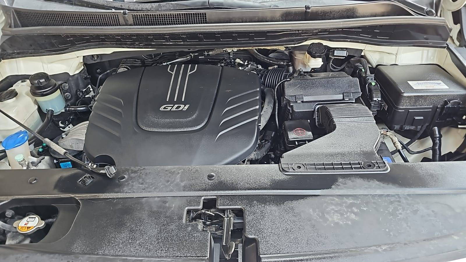 KIA SEDONA 2015 - Marhaba Auction Used Cars - Image 4