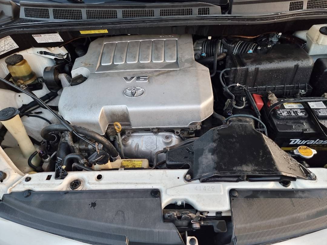 2009 TOYOTA SIENNA — 221438 Miles — Lot 125487 — Ind. 12 - Marhaba Auctions Used Cars - Image 11