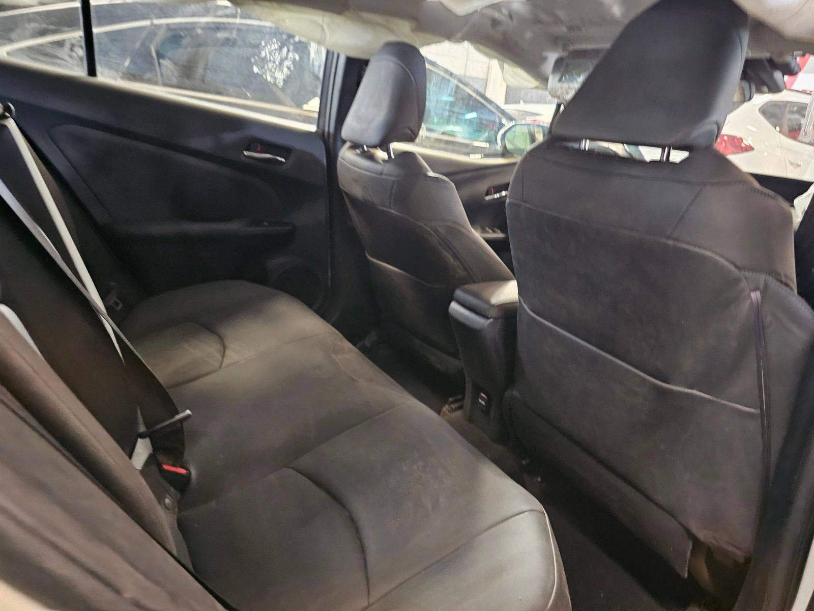 2016 TOYOTA PRIUS — 120652 Miles — Lot G3509977 — Main - Marhaba Auctions Used Cars - Image 5
