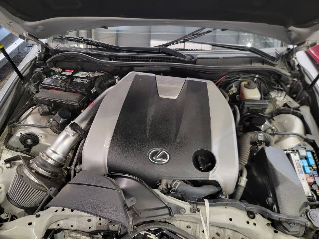 2016 LEXUS IS-350 — 129364 Miles — Lot 1G5011584 — Souq - Marhaba Auctions Used Cars - Image 10