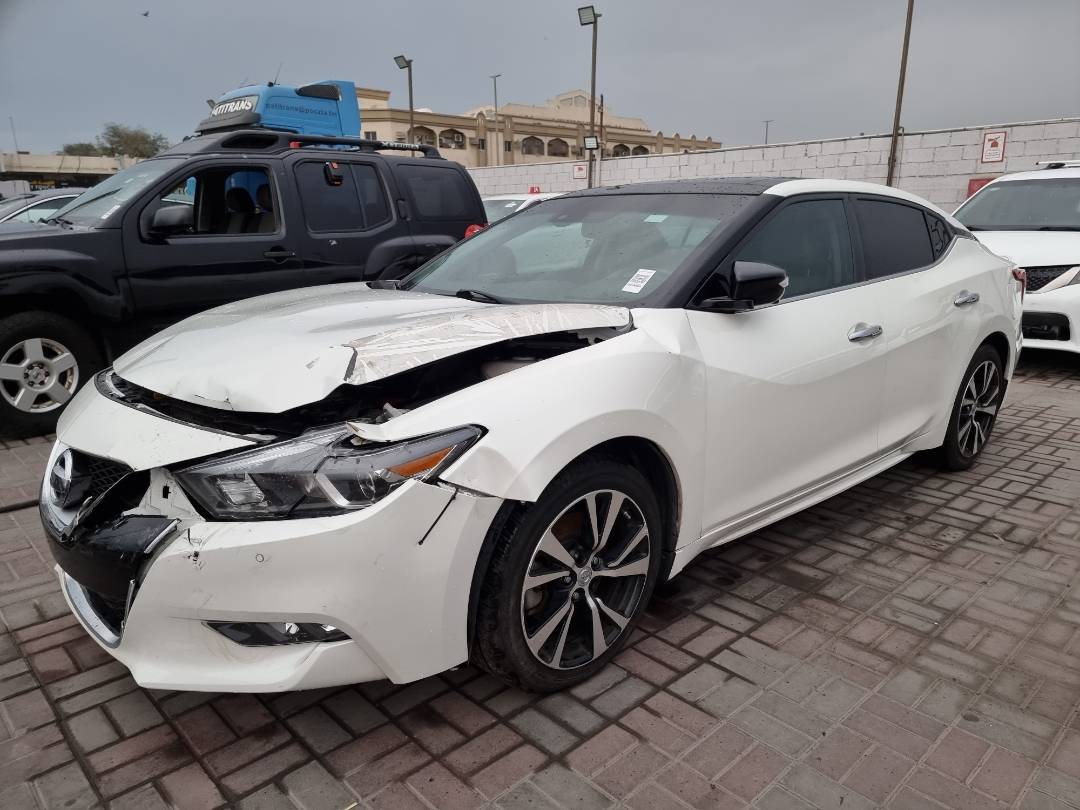 2017 NISSAN MAXIMA — 101038 Miles — Lot 215487 — Souq - Marhaba Auctions Used Cars - Image 4