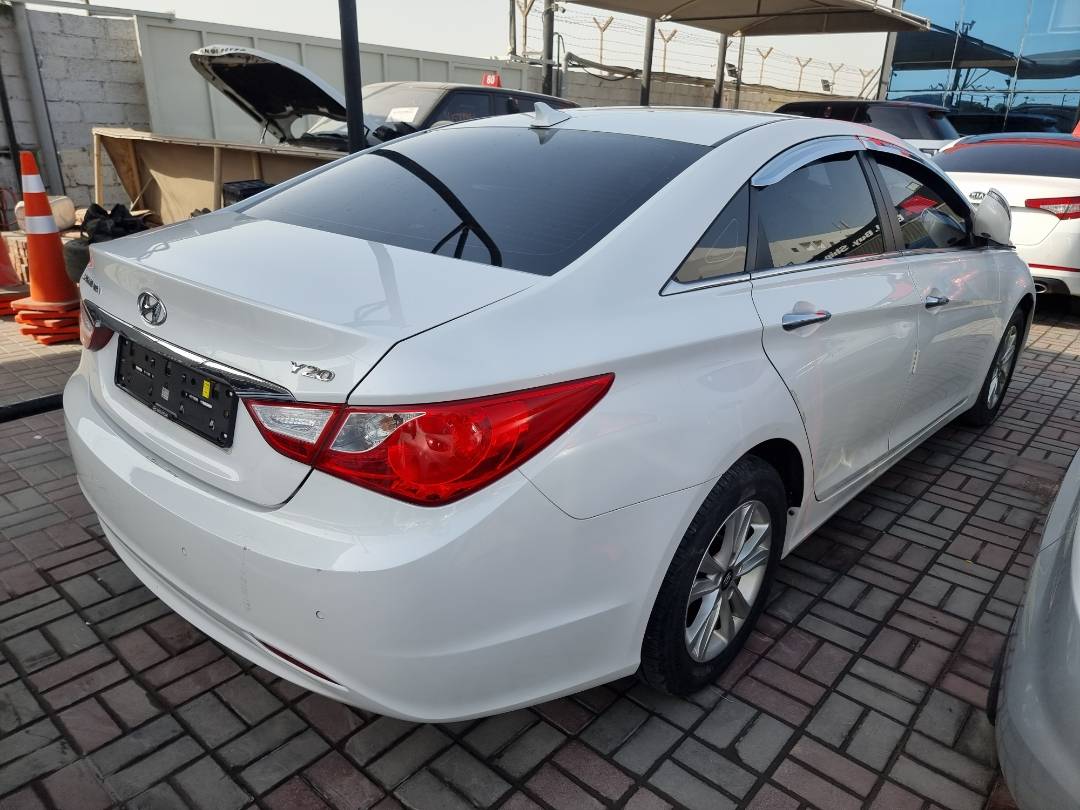 2012 HYUNDAI SONATA — 220227 KM — Lot 2145798 — Main - Marhaba Auctions Used Cars - Image 5