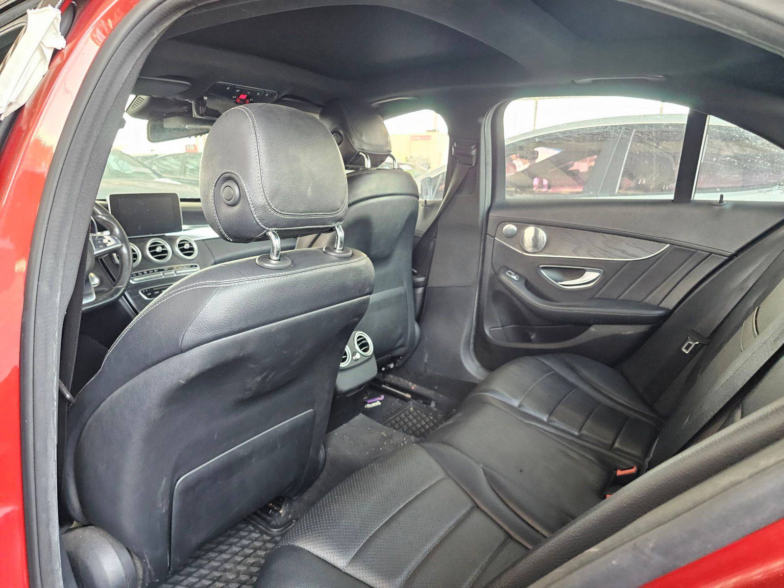 2016 MERCEDES BENZ C300 — 123472 Miles — Lot 41475375 — Souq - Marhaba Auctions Used Cars - Image 6
