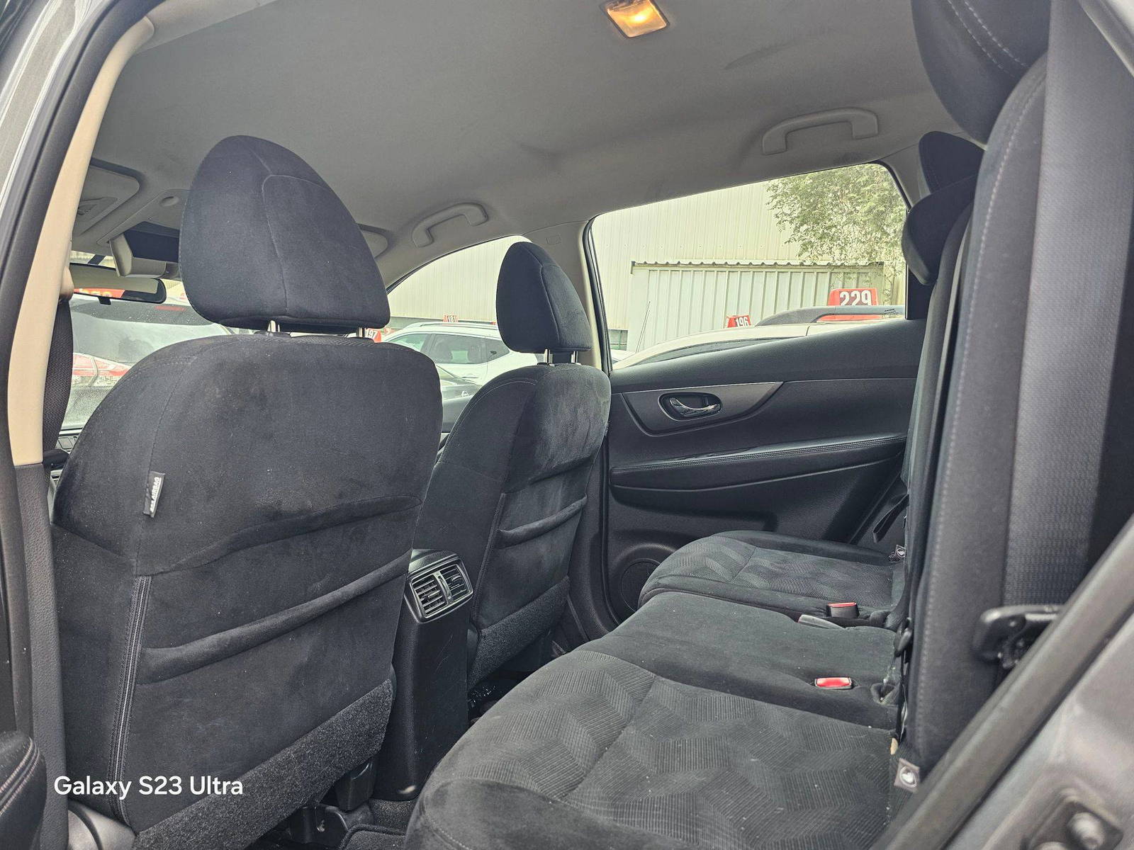 NISSAN ROGUE 2016 - Marhaba Auction Used Cars - Image 5