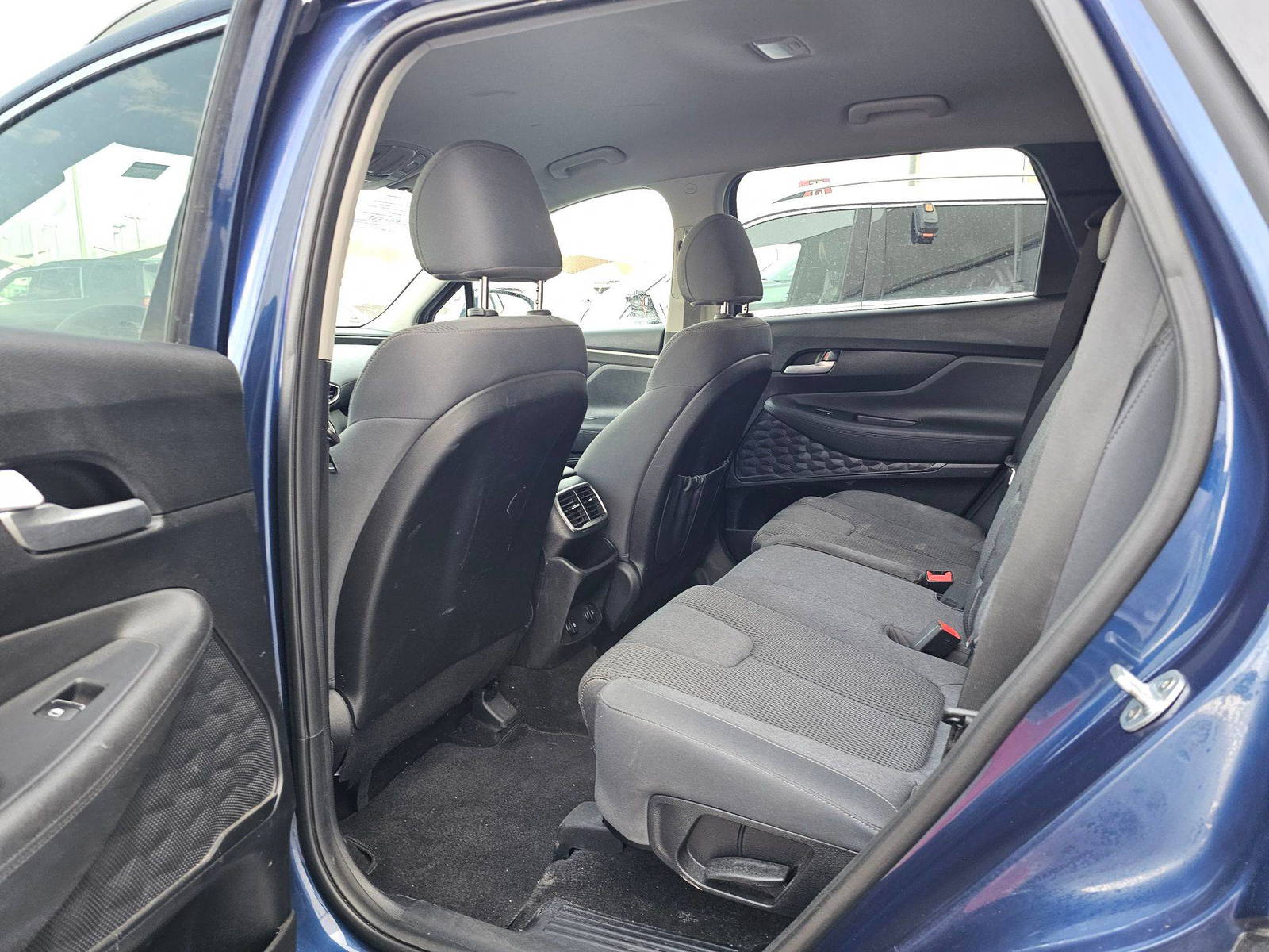 HYUNDAI SANTA FE 2019 - Marhaba Auction Used Cars - Image 6