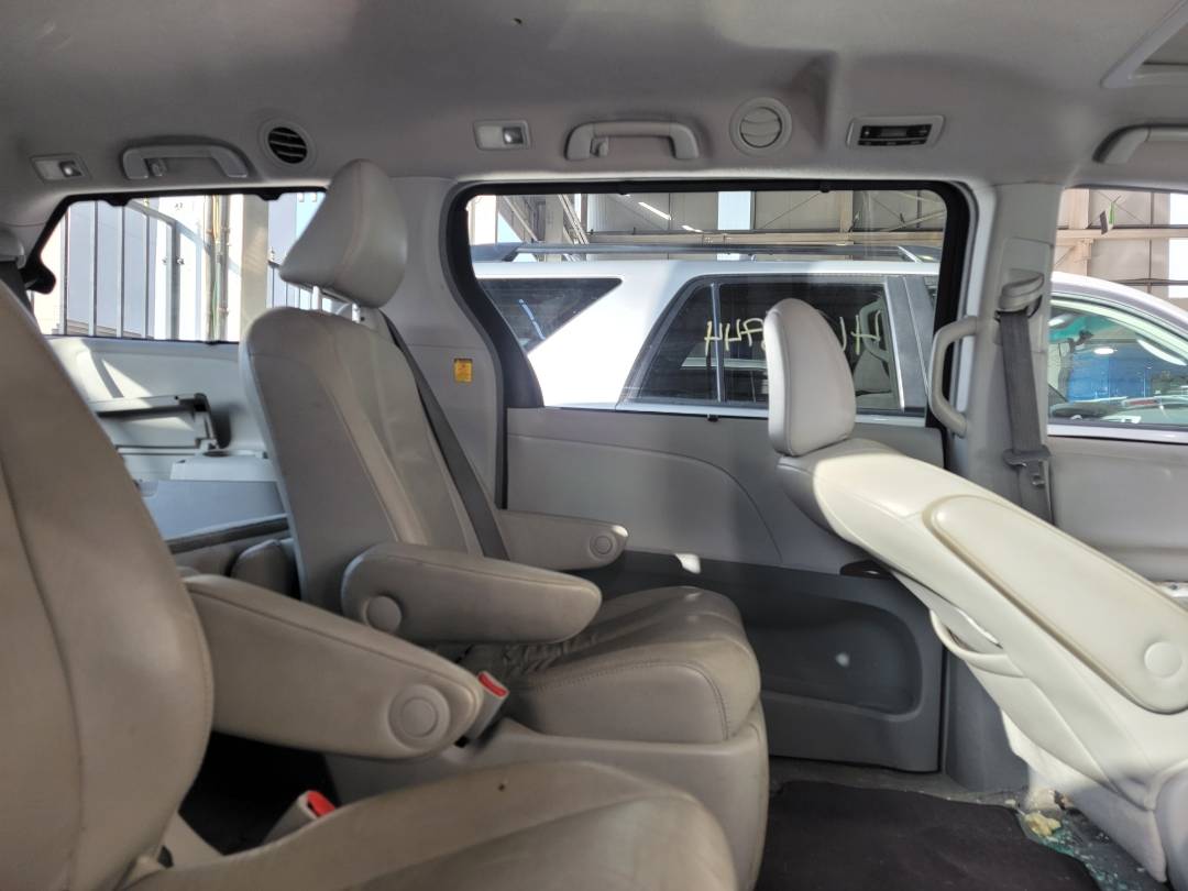 2013 TOYOTA SIENNA — 180751 Miles — Lot S052826 - Marhaba Auctions Used Cars - Image 5
