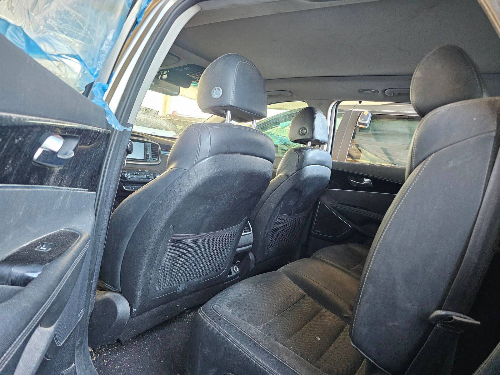 KIA SORENTO 2018 - Marhaba Auction Used Cars - Image 3