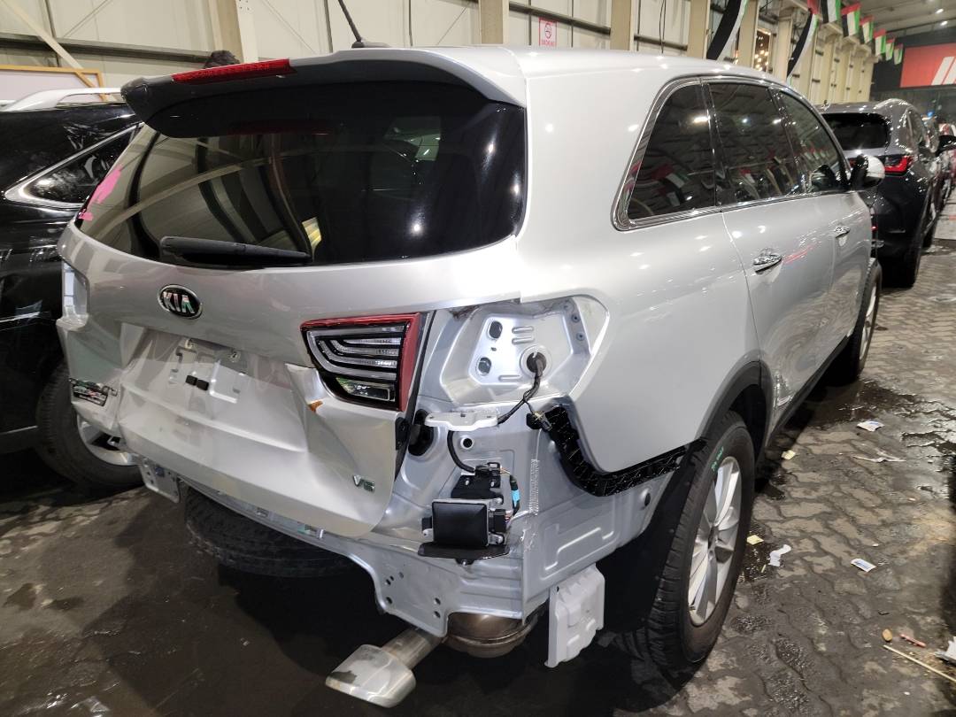 2019 KIA SORENTO — 77483 Miles — Lot 59791243 - Marhaba Auctions Used Cars - Image 6