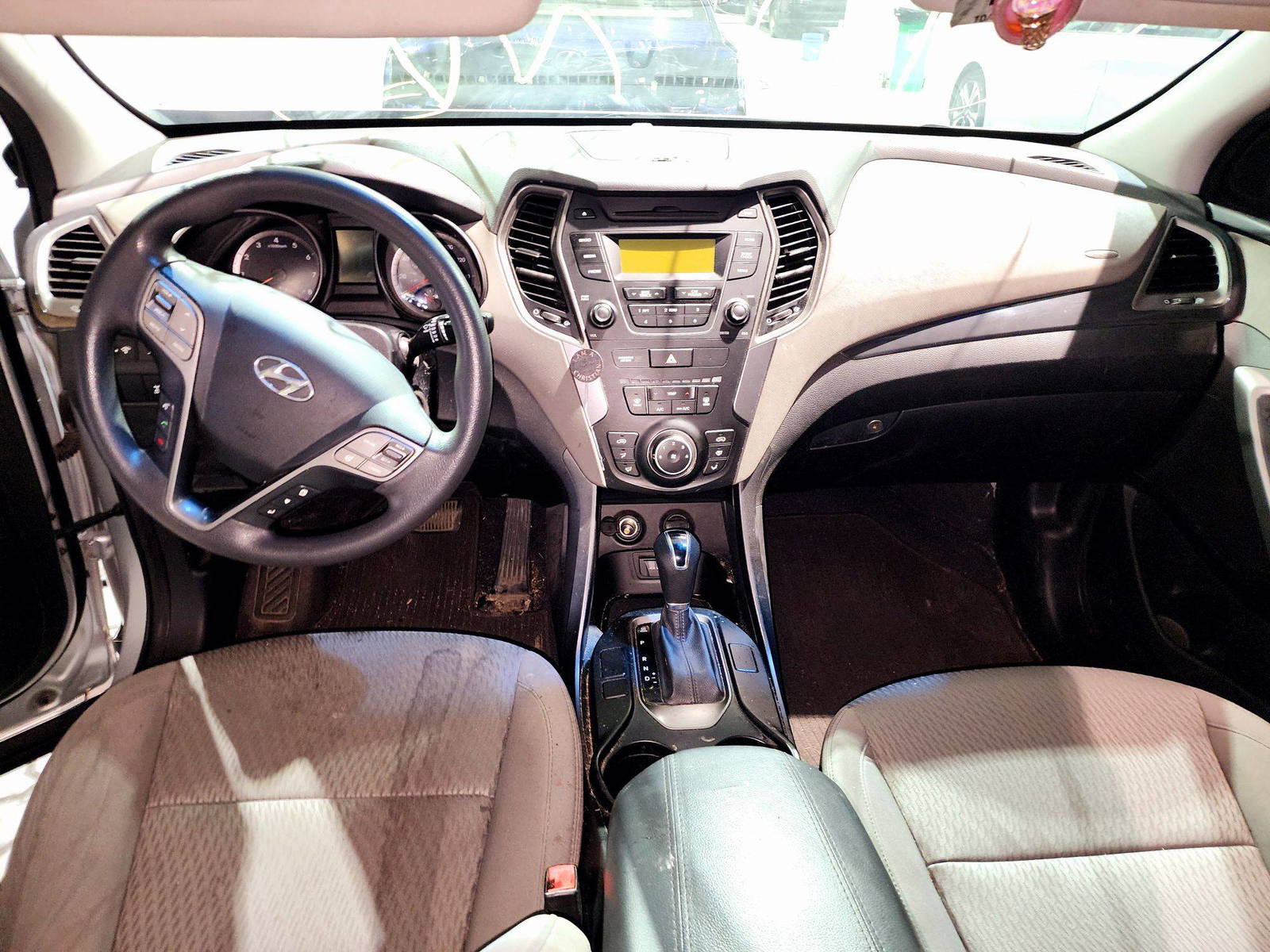 2016 HYUNDAI SANTA FE — 138524 Miles — Lot 352428 — Souq - Marhaba Auctions Used Cars - Image 7