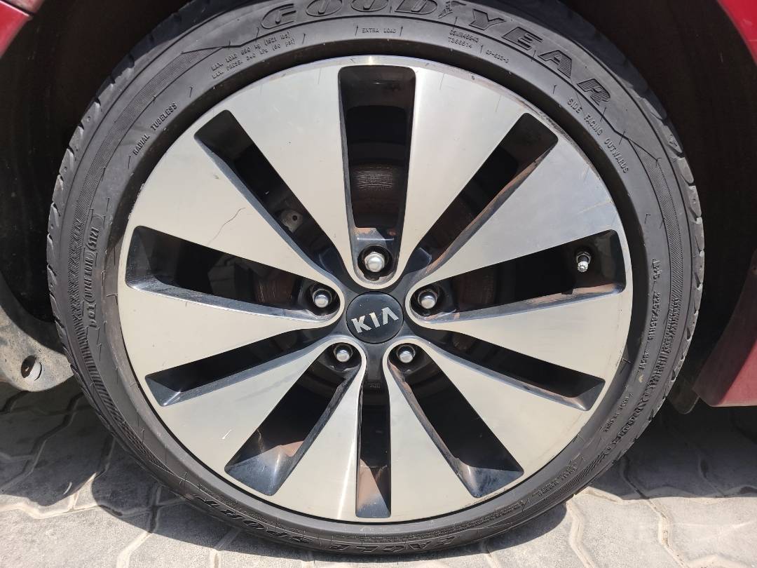 2012 KIA OPTIMA — 128700 Miles — Lot 80570583 - Marhaba Auctions Used Cars - Image 4