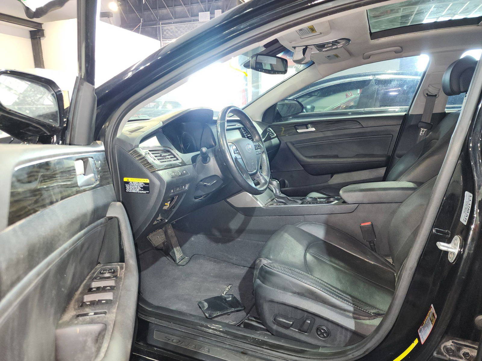 2016 HYUNDAI SONATA — 157774 Miles — Lot 507170 — Al Quoz - Marhaba Auctions Used Cars - Image 9