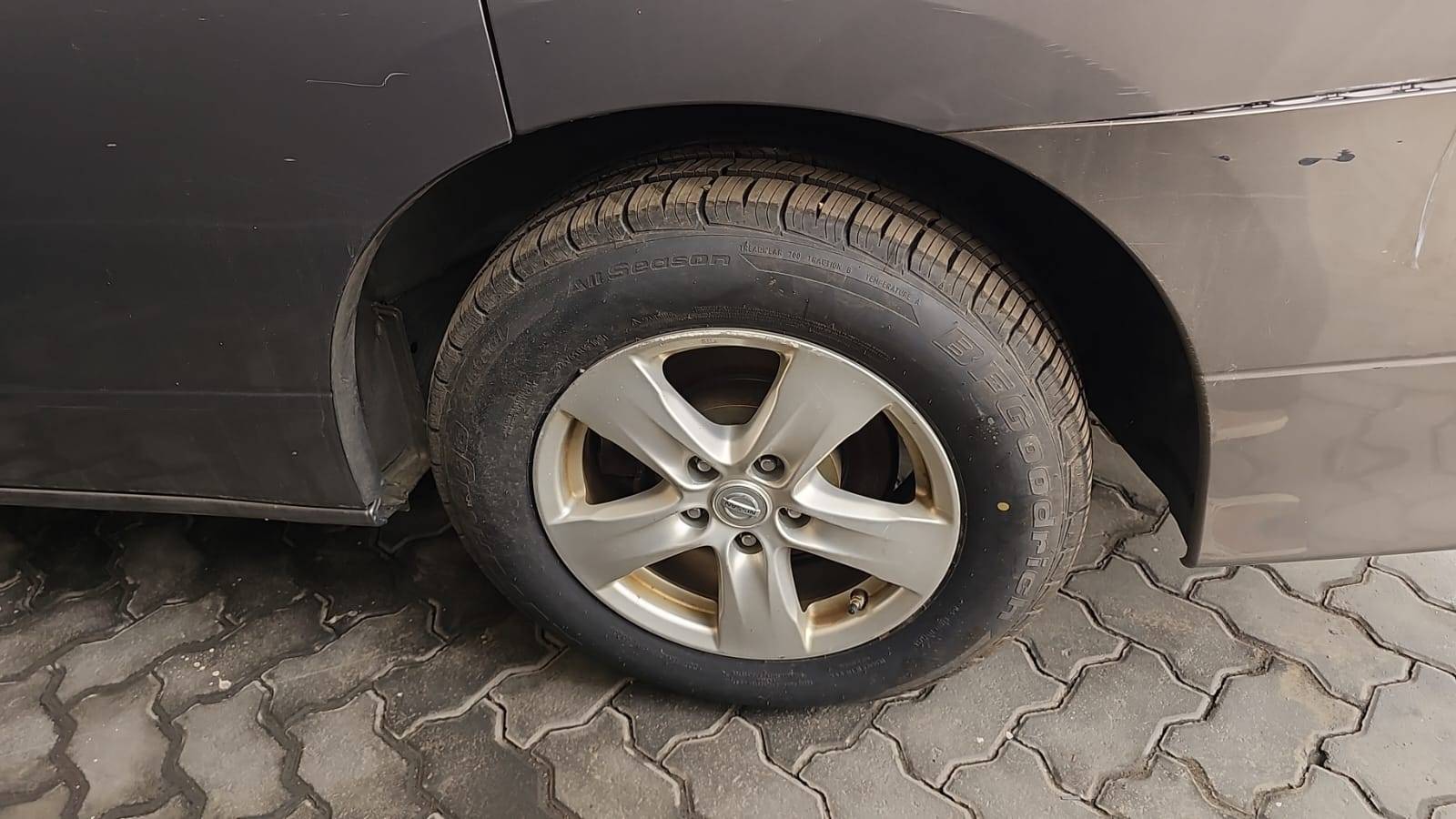 2016 NISSAN QUEST — 129 377 Miles — Lot G9156656 — Souq - Marhaba Auctions Used Cars - Image 4